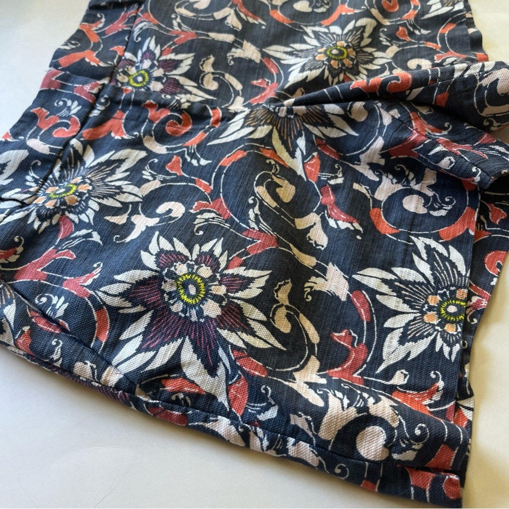 ANN TAYLOR Loft Multicolor Flat Front Floral Mid-Rise Riviera Short Women's Sz 8 - Picture 3 of 9